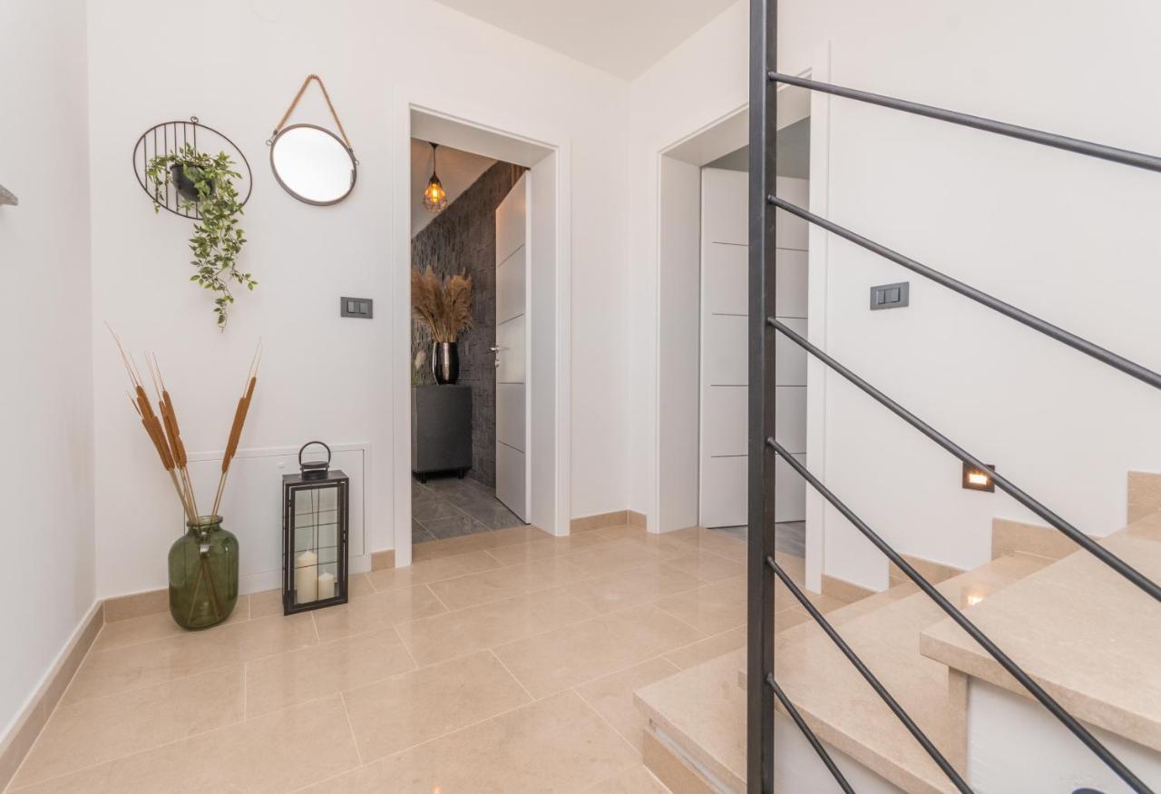 Marilu Luxury Apartments Drage Zewnętrze zdjęcie